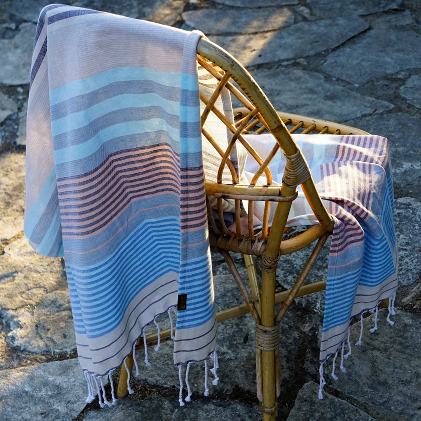 Fouta, serviette de plage en coton biologique, couleurs pastelles,  tissage artisanal, 100 x 200 cm modèle exclusif lana fares