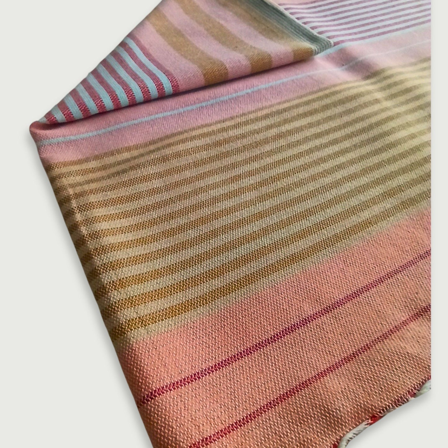 Fouta, serviette de plage en coton biologique, couleurs pastelles,  tissage artisanal, 100 x 200 cm, modèle exclusif lana fares